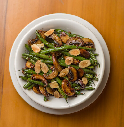 French Beans and Mushrooms Sautéed