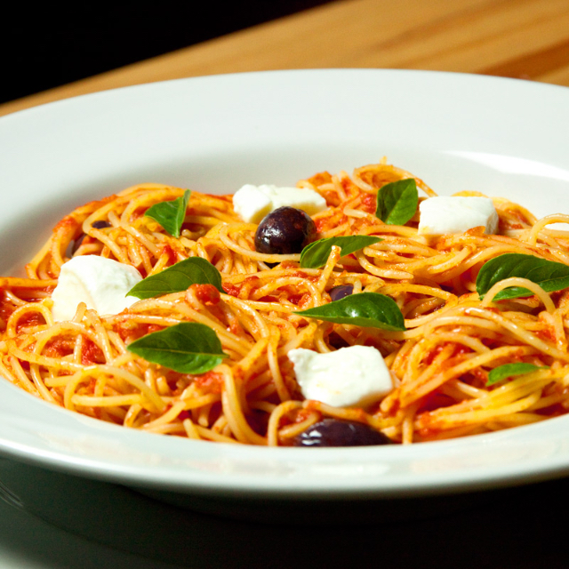 Penne or Spaghettini Tomato